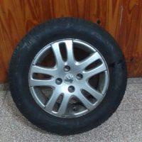 SE ROBARON UNA RUEDA Y QUEDARON FILMADOS