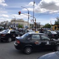 Taxistas de Berisso se Movilizarán Mañana por el Transporte Ilegal