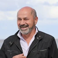 Secco se suma a la estrategia «testimonial»: Encabezará la lista de concejales en Ensenada