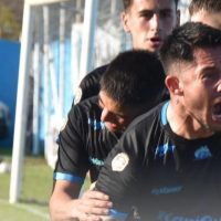 ¡Villa San Carlos es el nuevo puntero del Clausura de la Primera B!