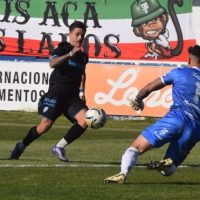 La Villa rescató un empate en un duelo clave