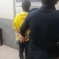 Desgraciado: Detenido por pegarle a su Abuela