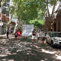 Acería Berisso: Familias en crisis marcharon pero no fueron escuchadas