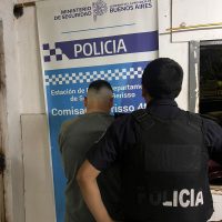 10 peleaban uno preso