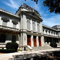 UNA VECINA DE BERISSO ENCABEZA EL PEDIDO DE DESTITUCIÓN CONTRA UN JUEZ PLATENSE POR CORRUPCIÓN