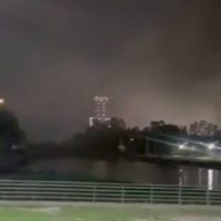 ANOCHE GASES Y OLORES NAUSEABUNDOS DESDE YPF