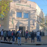 Vecinos le pidieron trabajo a Cagliardi y el se enojó porque lo filmaban