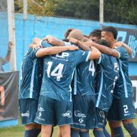 Gustó, goleó y ganó: el Cele lo dio vuelta con autoridad en casa