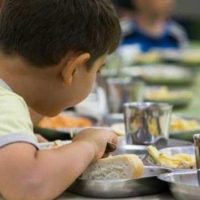 Berisso: El Municipio reconoce el crecimiento de Desnutrición Infantil y le echa la culpa a Milei