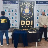 Esclarecen el crimen del arroyo en Berisso: detuvieron a un vecino de la víctima con una cuchilla de carnicero