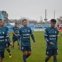 El Cele mejoró, pero sigue en deuda con el gol.
