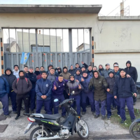 Tensión en Acerías Berisso: Denuncian que la empresa busca reactivar la planta mientras adeuda seis meses de salarios