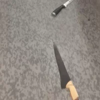 Violenta pelea con cuchillos al filo de la tragedia en Berisso