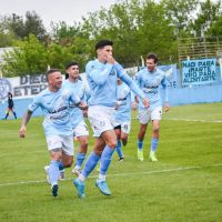 LA SOLIDEZ DE LA VILLA Y EL DOBLETE DE UN POTRO QUE DEJA HUELLA