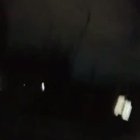 TINIEBLAS Y DESIDIA EN BERISSO: VECINOS DE 7 y 165 DENUNCIAN MESES A OSCURAS ANTE LA INACCIÓN DE CAGLIARDI